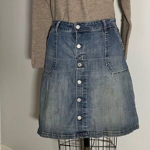 Kenzie Jean skirt size L